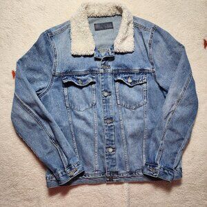 Blank NYC Medium Blue Long Sleeve Button Down Denim Jean Jacket Sherpa Collar